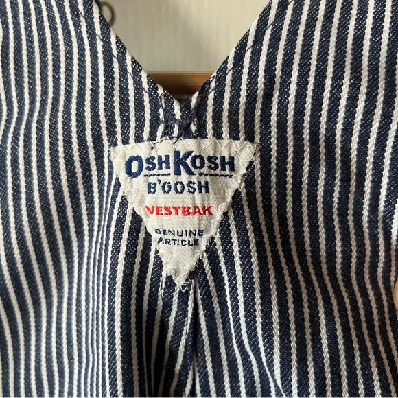 Oshkosh B'Gosh Vintage 18 Months
Overalls Blue White Stripe USA - Picture 10 of 13